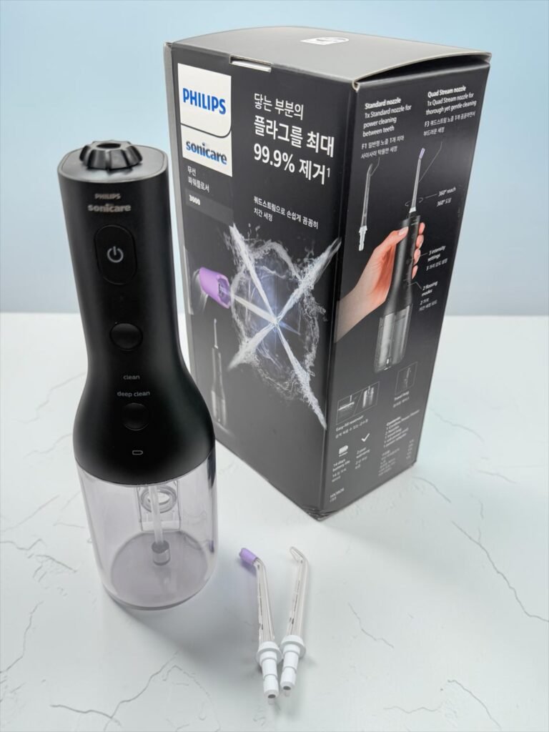 직접 구매한 필립스 구강세정기와 구성품