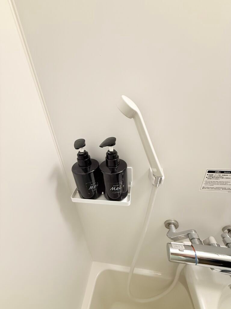호텔 메이 후쿠오카 텐진 욕실 샤워기와 펌프형 욕실용품